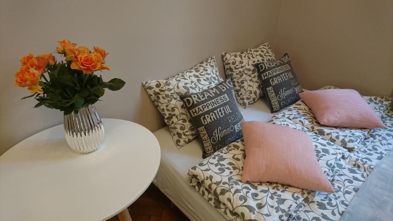 Ok Home Apartments 克拉科夫 外观 照片