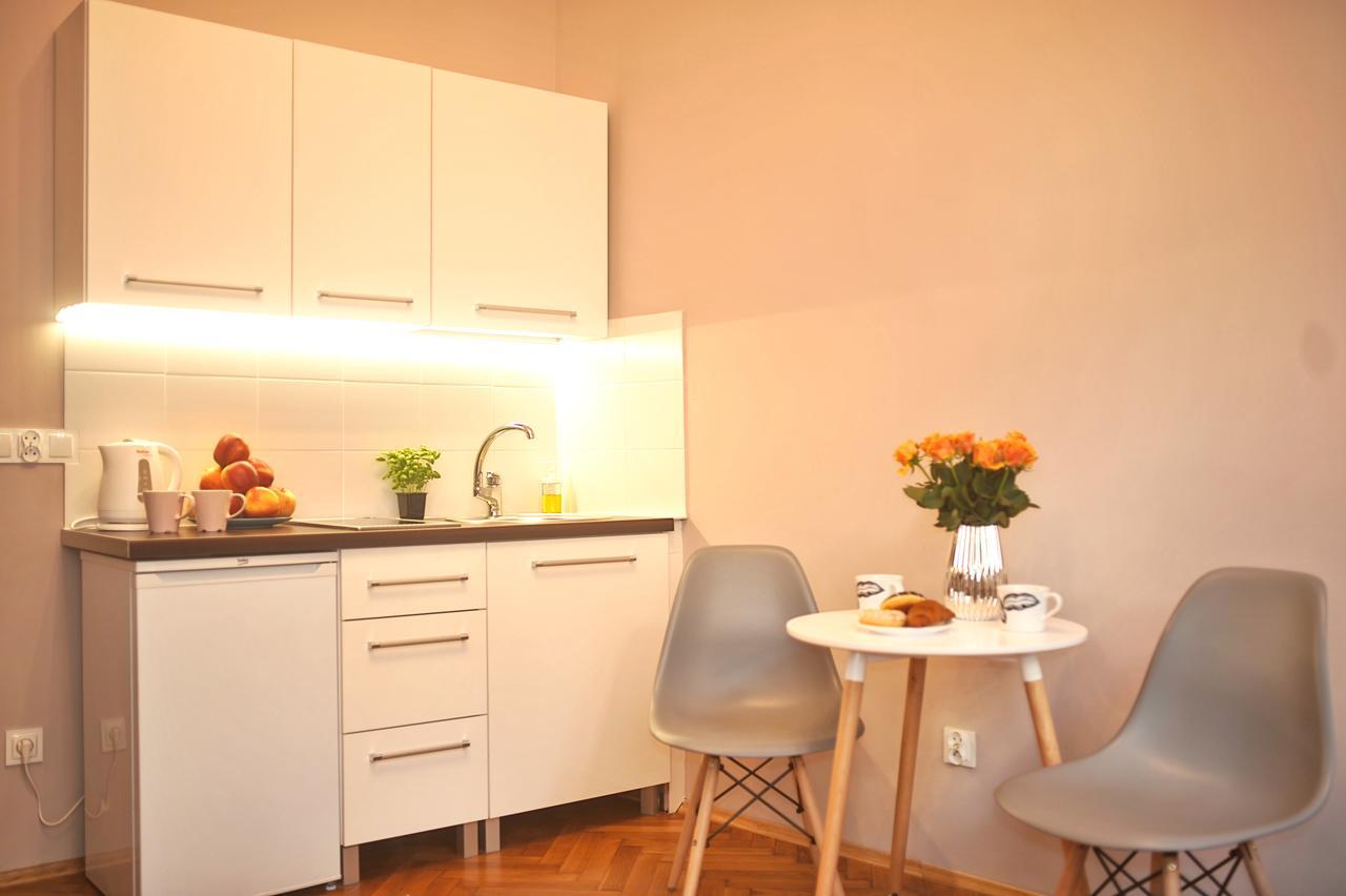 Ok Home Apartments 克拉科夫 外观 照片